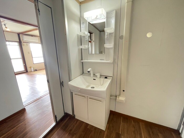 物件内観写真13　(洗面)