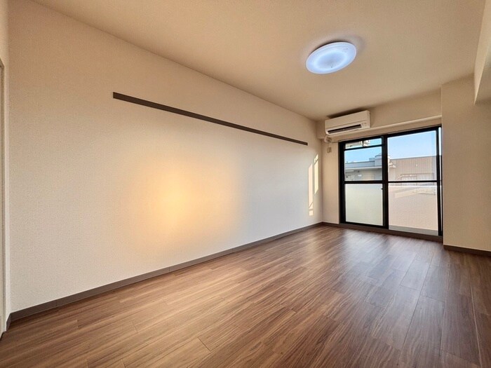 物件内観写真22　(居室)