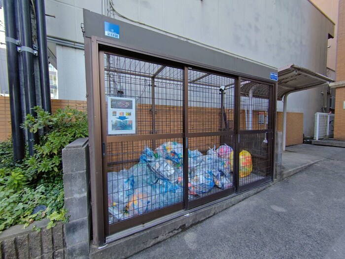 物件外観写真6　(建物設備)