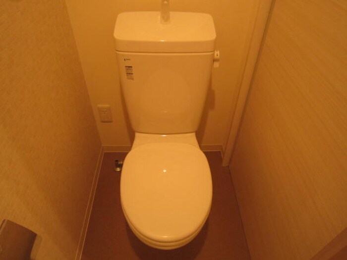 物件内観写真13　(トイレ)