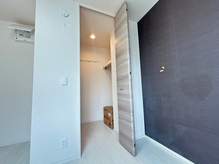 物件内観写真13　(収納)