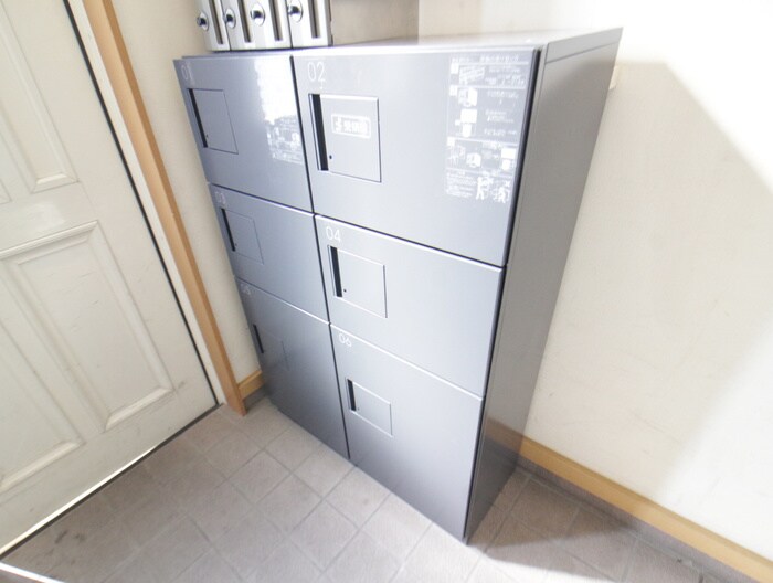 物件外観写真6　(建物設備)