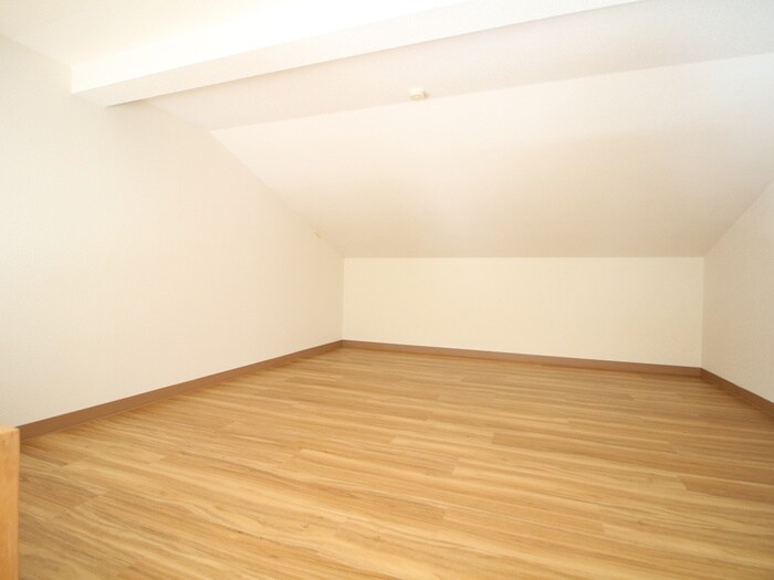 物件内観写真10　(ロフト)