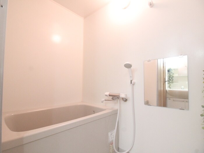 物件内観写真12　(バス／シャワールーム等)