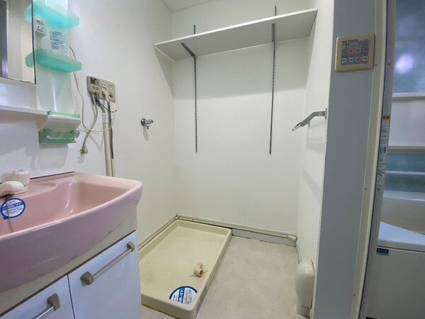 洗濯機置場