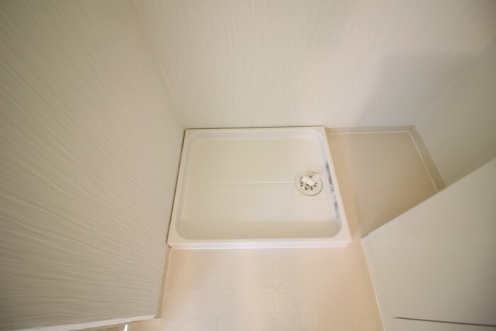 物件内観写真11　(洗濯機置場)