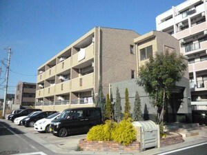 ゴ－ルデンヒルズ外観写真