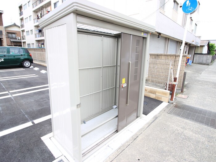 物件外観写真4　(建物設備)