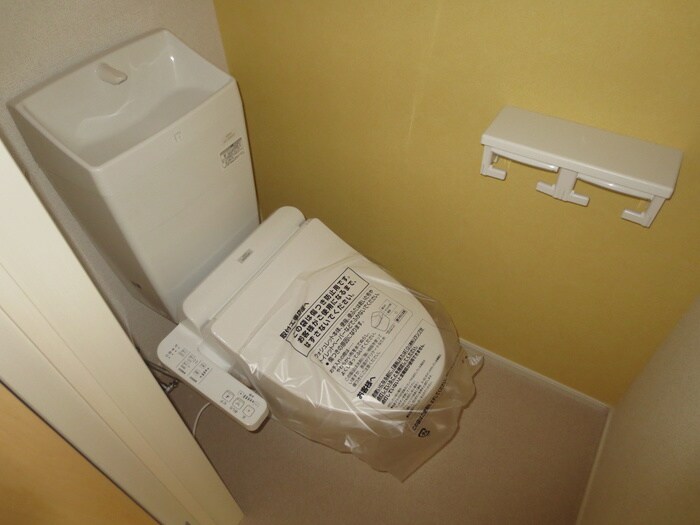 物件内観写真10　(トイレ)