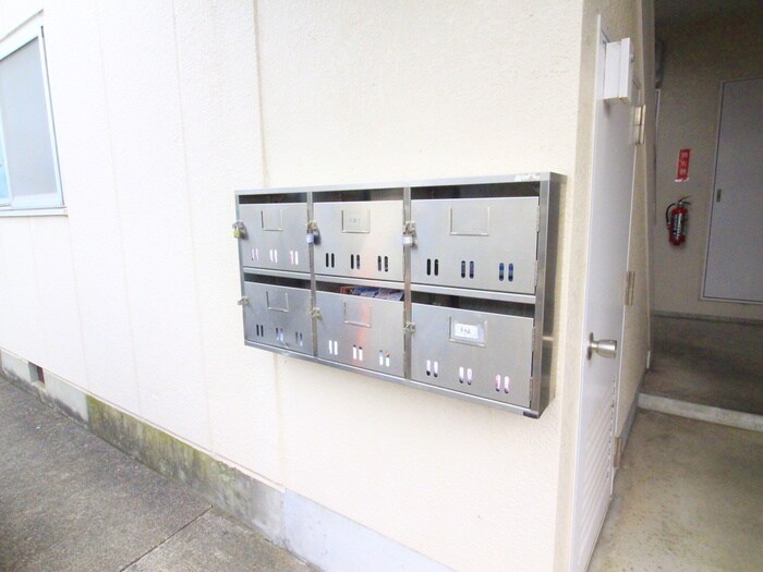 物件外観写真4　(建物設備)