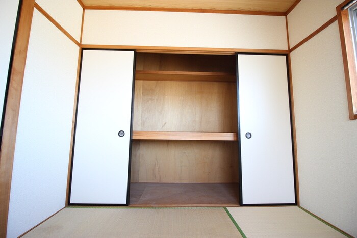 物件内観写真10　(収納)