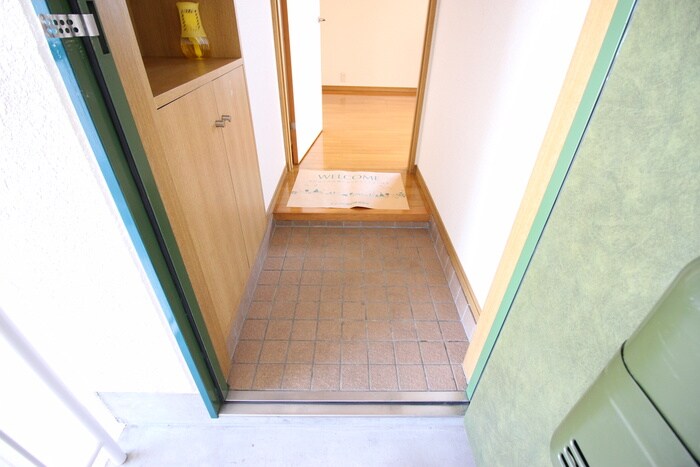 物件内観写真15　(玄関)