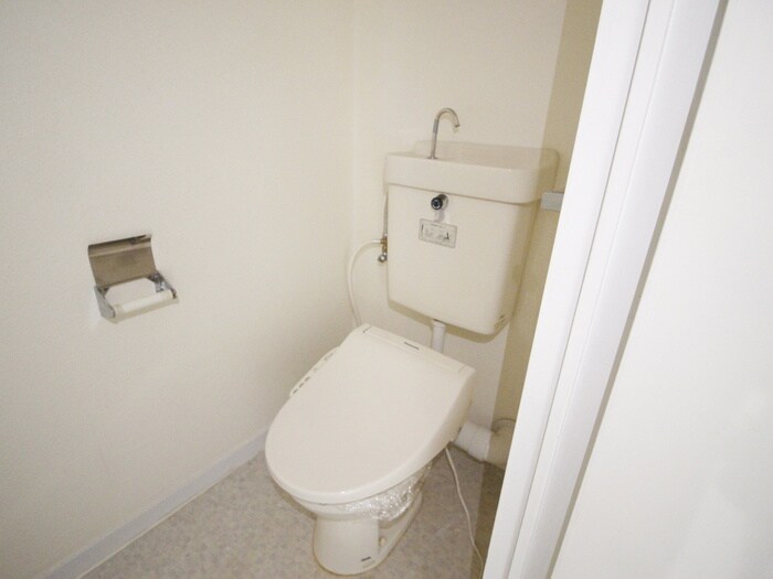 物件内観写真12　(トイレ)