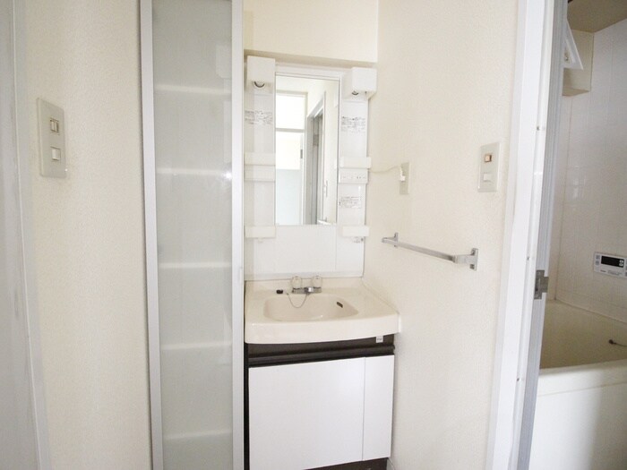 物件内観写真13　(洗面)