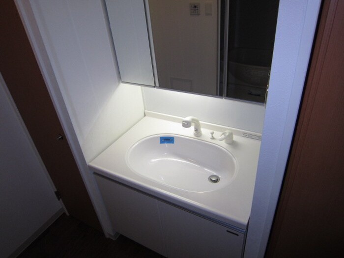 物件内観写真12　(洗面)
