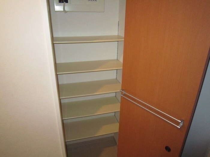 物件内観写真14　(靴箱)