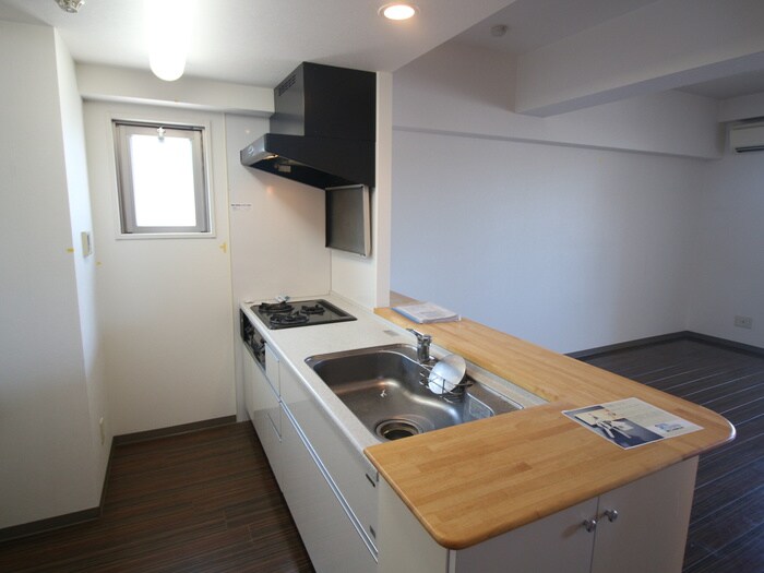 物件内観写真15　(廊下)