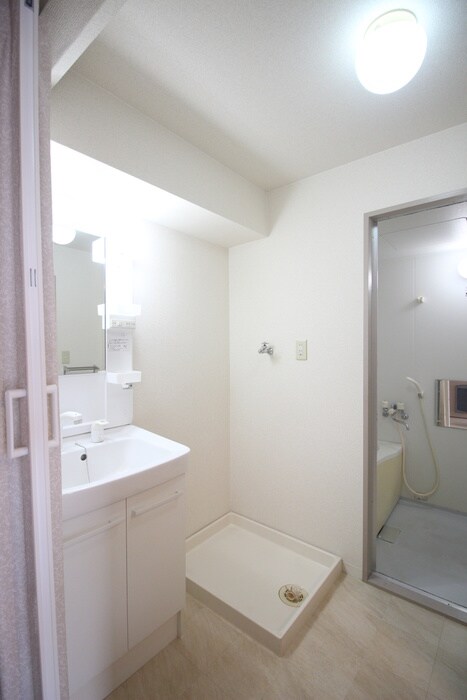 物件内観写真13　(洗面)