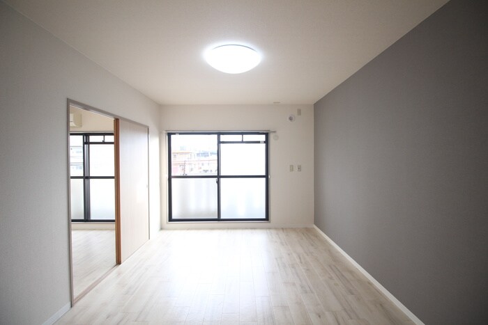 物件内観写真17　(居室)