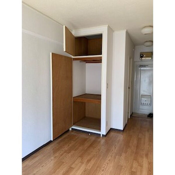 物件内観写真14　(収納)