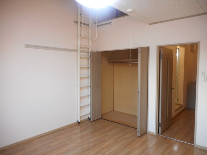 物件内観写真7　(居室)