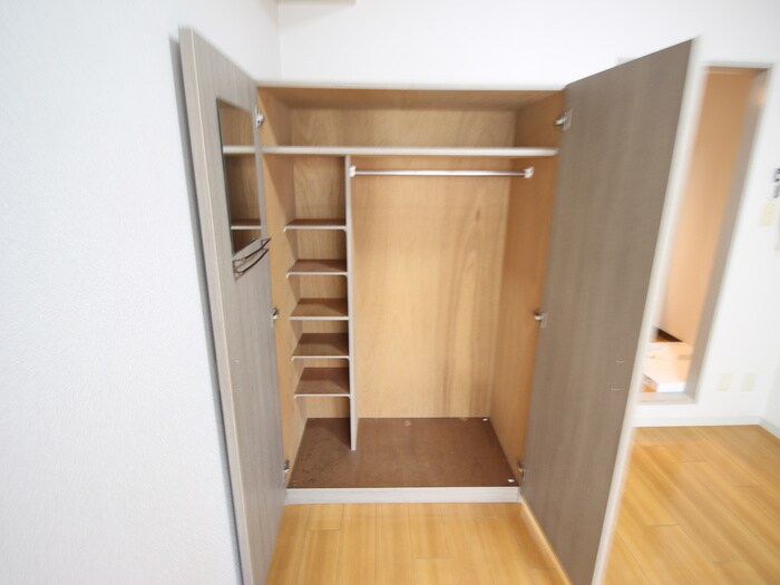 物件内観写真9　(収納)