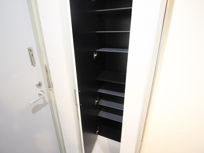 物件内観写真19　(靴箱)