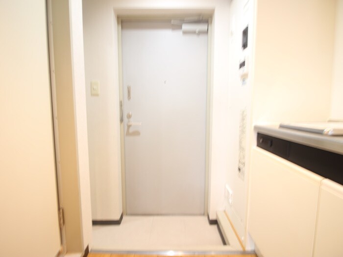物件内観写真21　(玄関)
