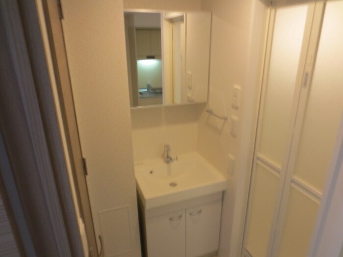 物件内観写真11　(洗面)
