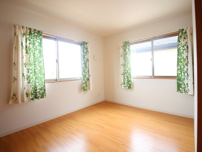 物件内観写真12　(居室)