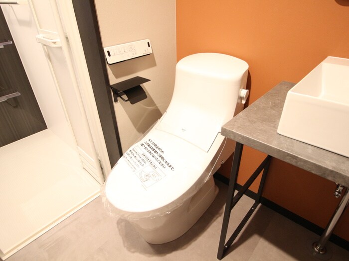 物件内観写真12　(トイレ)