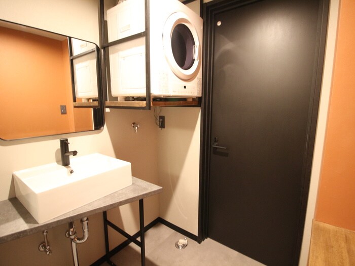 物件内観写真12　(洗面)