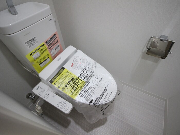 物件内観写真9　(トイレ)