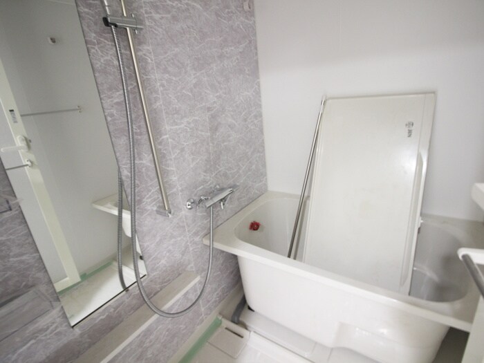 物件内観写真13　(バス／シャワールーム等)