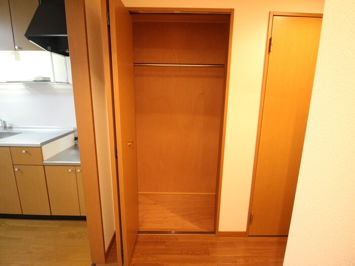 物件内観写真9　(収納)