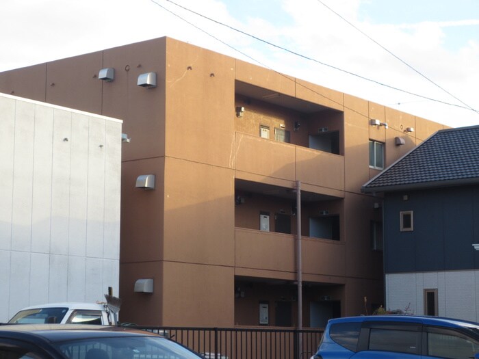 物件外観写真6　(外観写真)