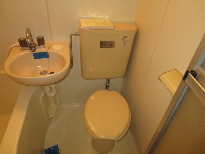 物件内観写真17　(トイレ)