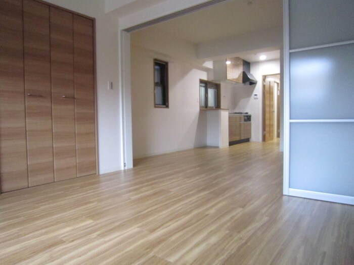 物件内観写真7　(居室)