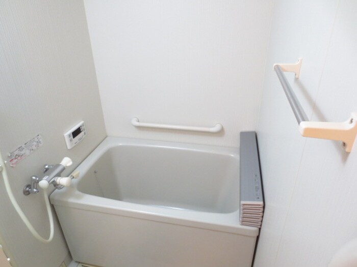 物件内観写真11　(バス／シャワールーム等)