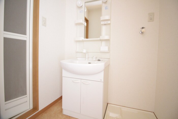 物件内観写真11　(洗面)