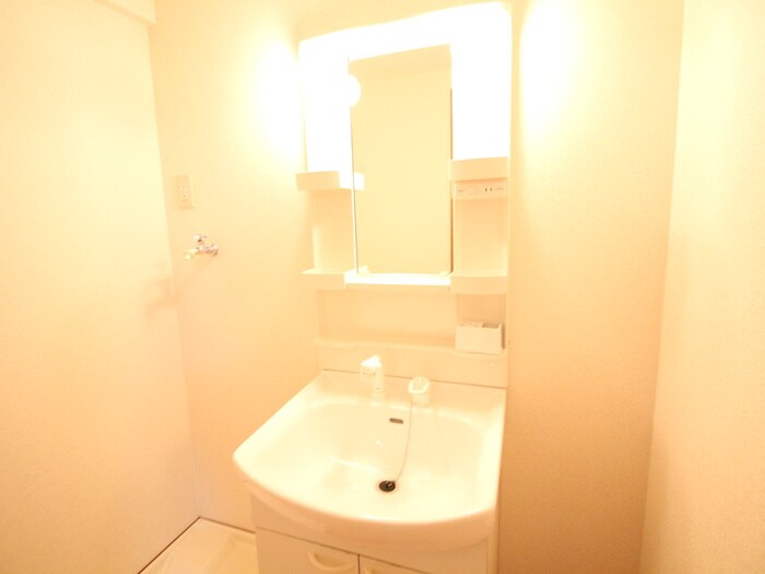 物件内観写真12　(洗面)