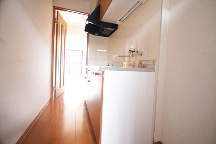 物件内観写真20　(廊下)