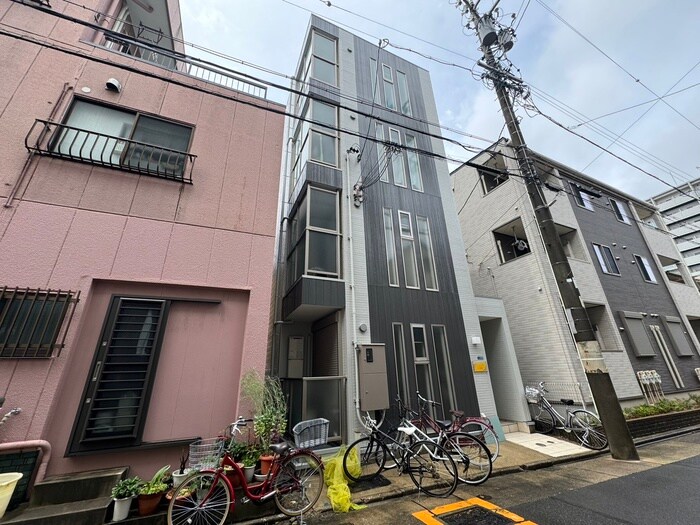 物件外観写真1　(外観写真)