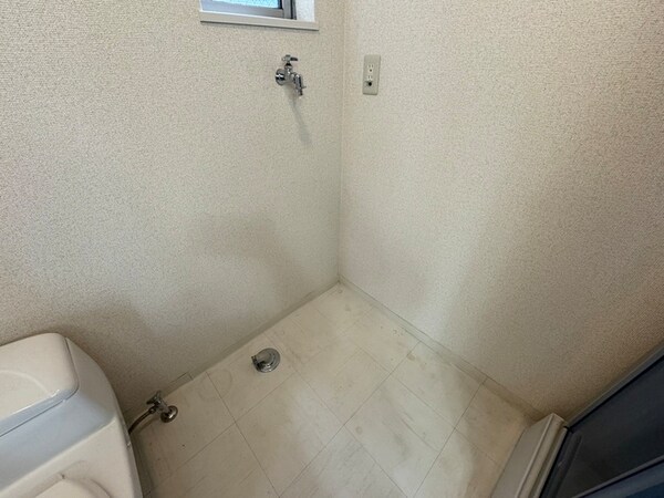 洗濯機置場