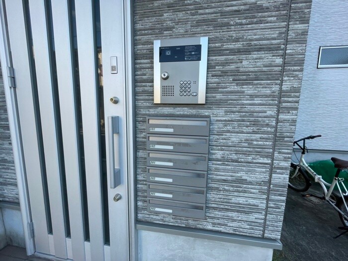 物件外観写真4　(建物設備)