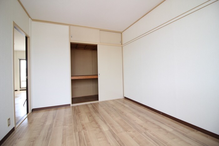 物件内観写真16　(居室)