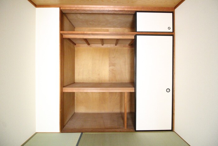 物件内観写真9　(収納)