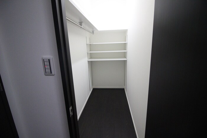 物件内観写真9　(収納)
