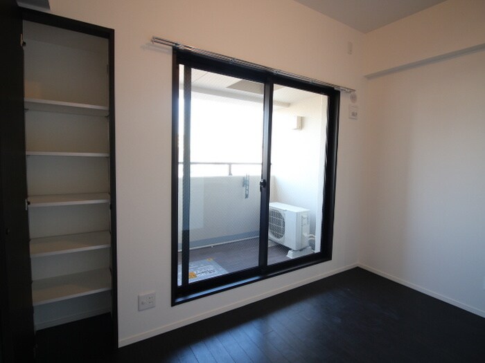 物件内観写真19　(居室)