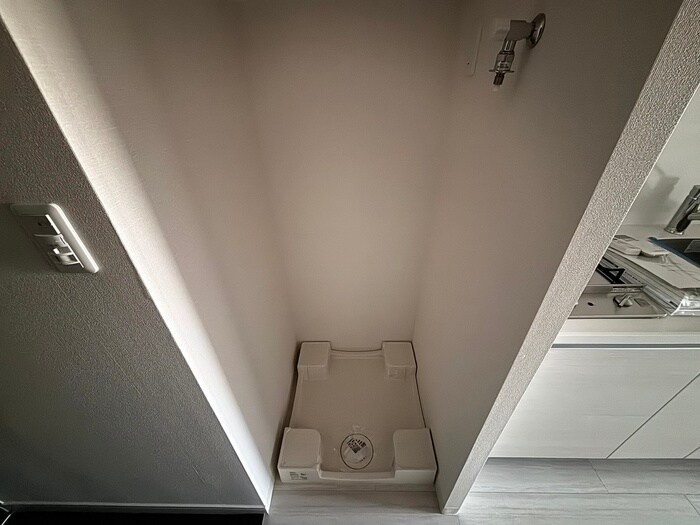 物件内観写真20　(洗濯機置場)
